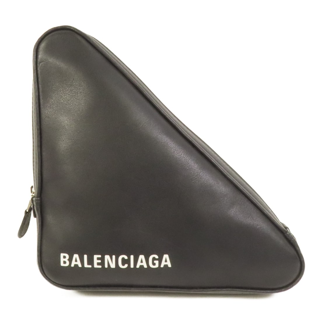 Balenciaga Black Calfskin Triangle Clutch Evening Bag: Balenciaga Black Calfskin Triangle Clutch Evening Bag This Balenciaga Triangle clutch handbag is crafted from black calfskin leather, featuring a distinctive triangular silhouette. Designed for women,