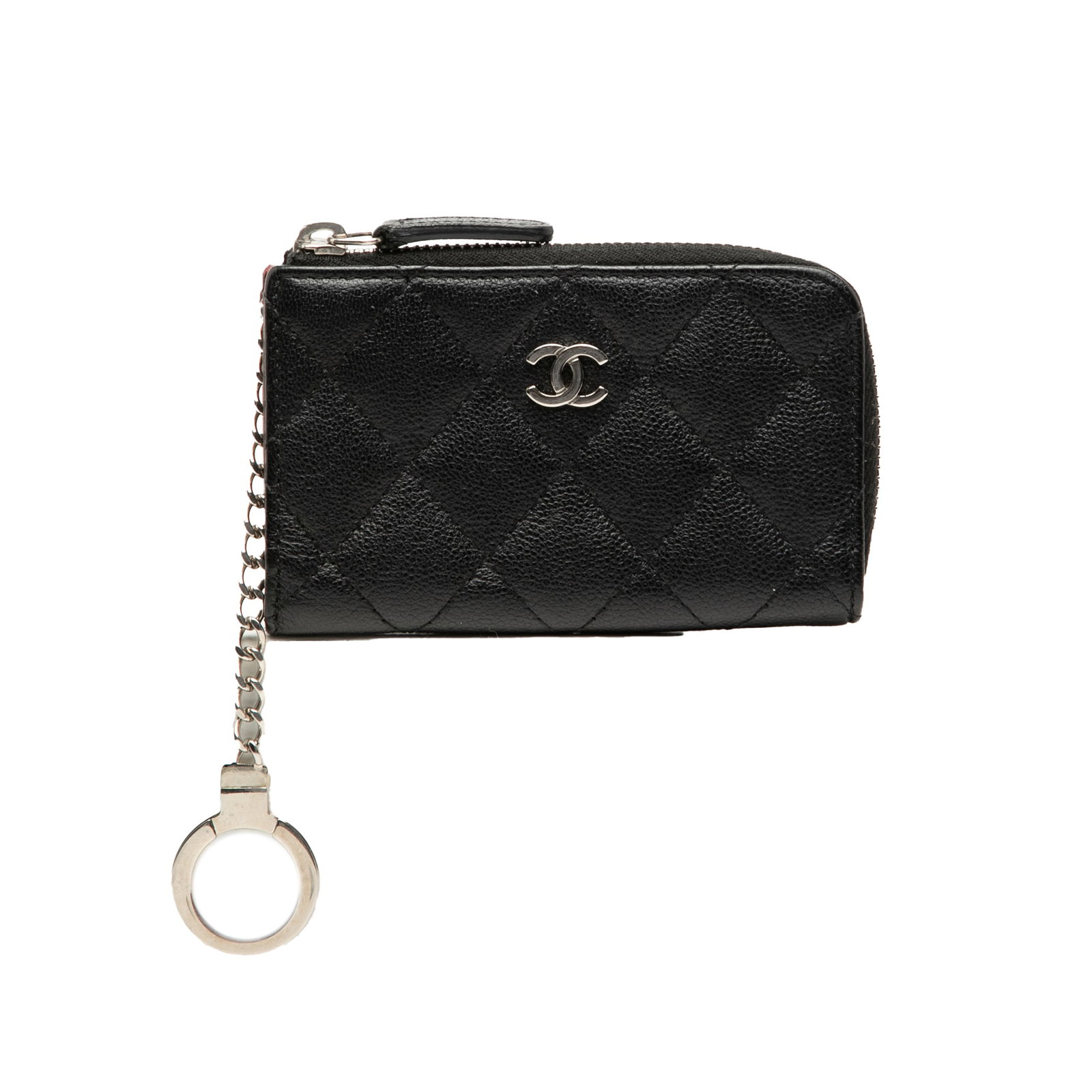 Chanel Black Quilted Leather Zippered Coin Purse with Key Ring: Chanel Black Quilted Leather Zippered Coin Purse with Key Ring This Chanel coin pouch features a quilted leather body in black, a chain link strap with key ring detail, and a zip-around closure. The i