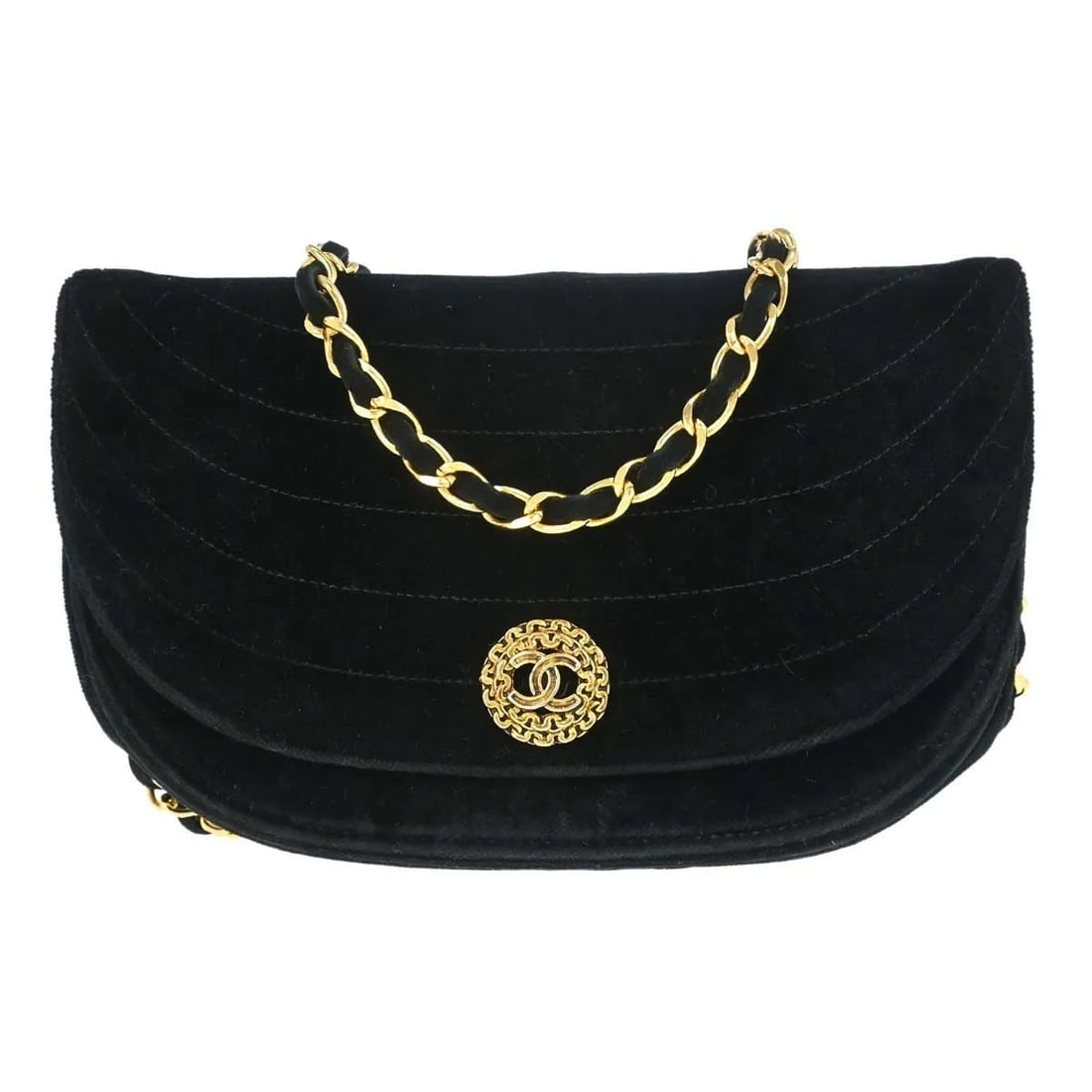 Chanel Vintage Crescent Flap Black Velvet Handbag: Chanel Vintage Crescent Flap Black Velvet Handbag Vintage Chanel Crescent Flap bag in black quilted velvet. This horizontal design is made in France and is presented in good condition with light scuff