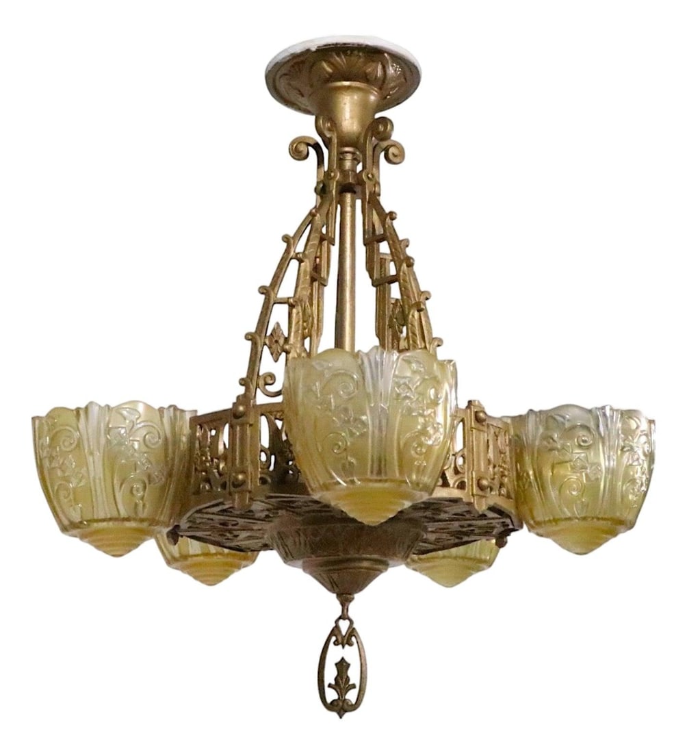 Lincoln Manufacturing Art Deco 5 Shade Metal Glass Chandelier 1930s: Lincoln Manufacturing Art Deco 5 Shade Metal Glass Chandelier 1930s Exceptional Art Deco hanging chandelier with a decorative metal frame and five original slip shades. Made by the Lincoln Manufacturi