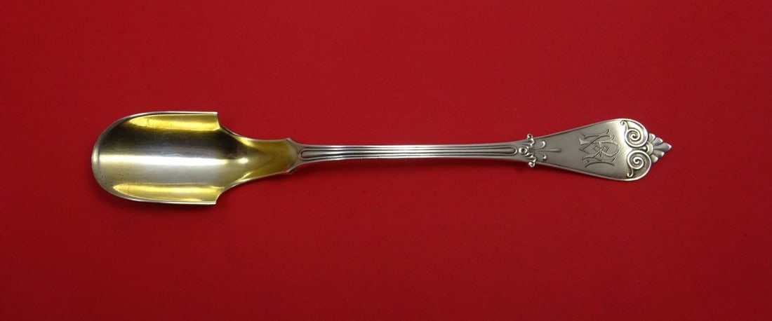 Tiffany & Co Beekman Sterling Silver Cheese Scoop 9 1/8": Tiffany & Co Beekman Sterling Silver Cheese Scoop 9 1/8" This exquisite cheese scoop from the Beekman pattern by Tiffany & Co. is crafted from high-quality sterling silver, showcasing the brand's reno