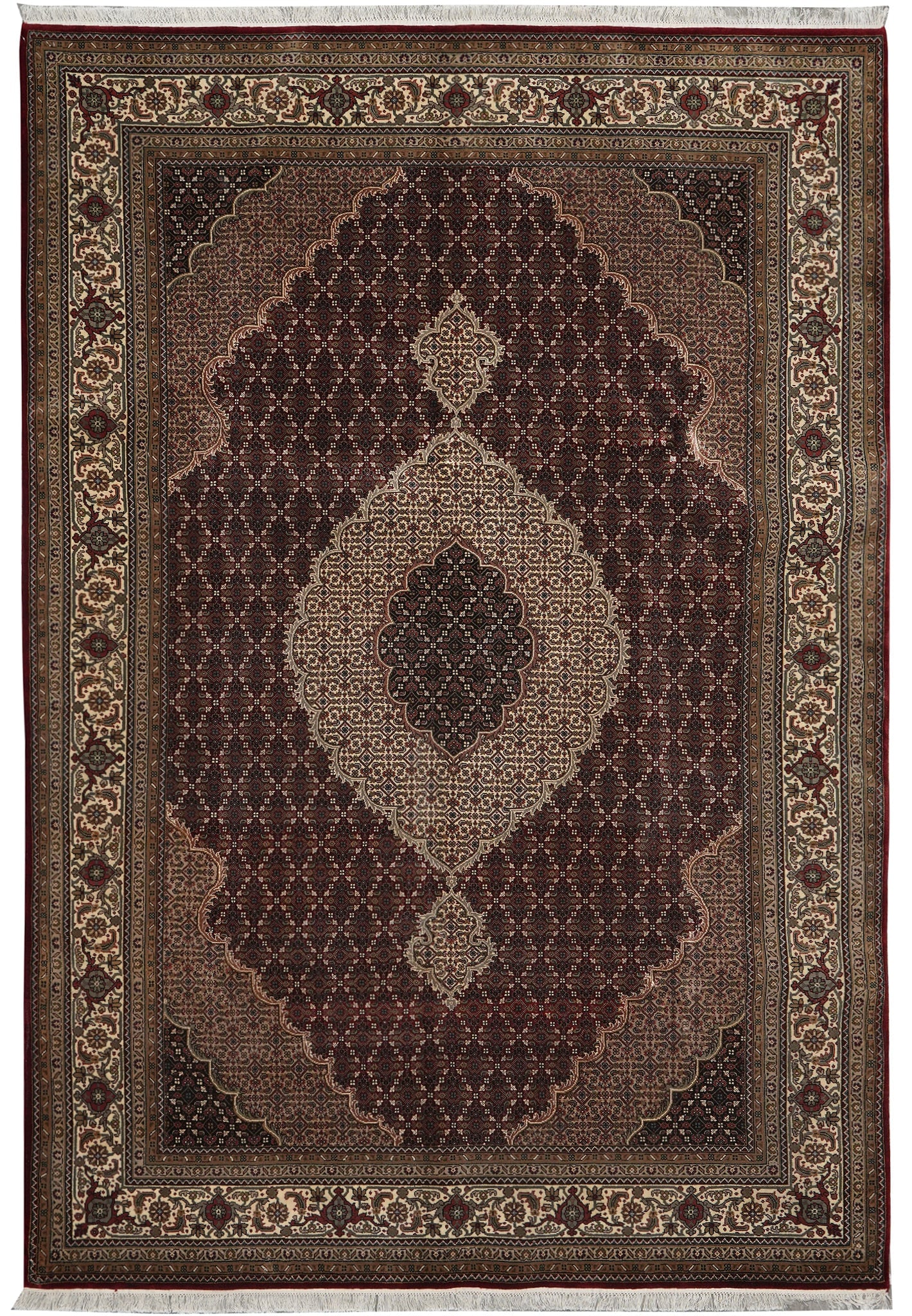 6.7 x 9.9 Handmade Mahi Tabriz Wool Silk Rug Allover Herati Design: 6.7 x 9.9 Handmade Mahi Tabriz Wool Silk Rug Allover Herati Design Free continental US Shipping This handmade Mahi Tabriz rug measures 6.7 x 9.9 feet and features a blend of premium wool and silk. Exp