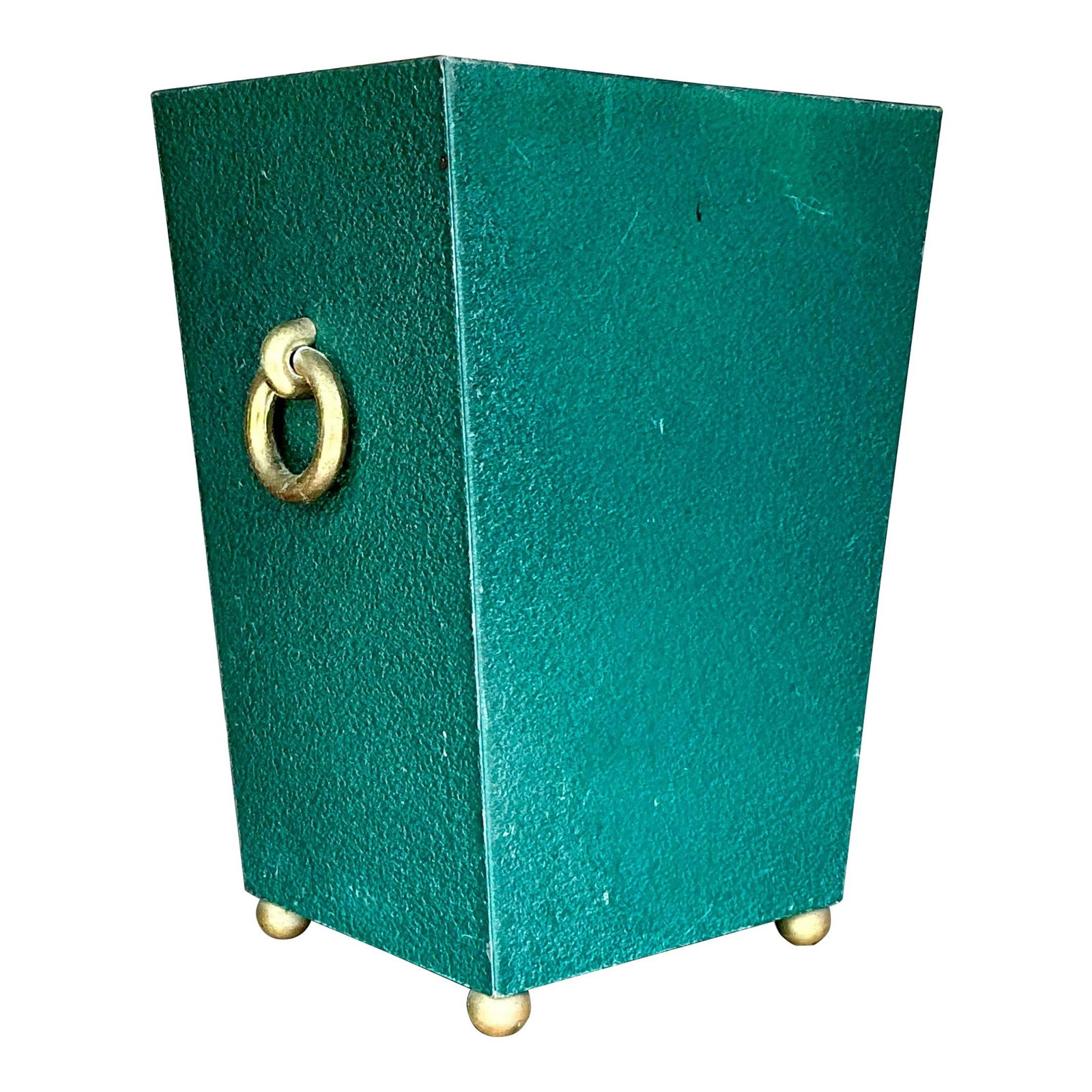 Vintage Regency Brass Ring Pebbled Trash Can Bottle Green: Vintage Regency Brass Ring Pebbled Trash Can Bottle Green Enhance your space with this vintage Regency brass ring pebbled trash can, a sophisticated blend of form and function. Showcasing a unique peb