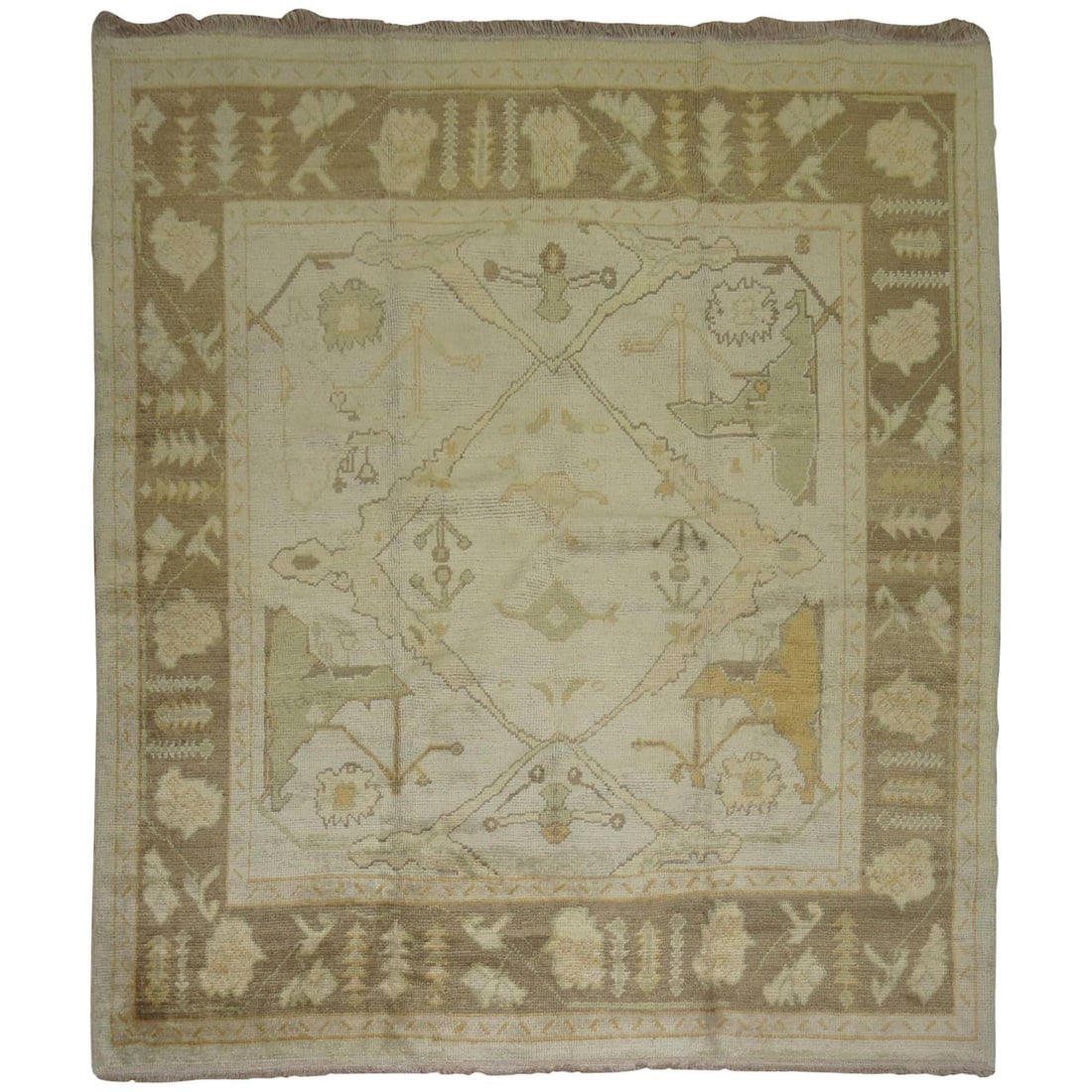 Square Turkish Oushak Wool Hand Knotted Sultanabad Rug 80 x 86 in: Square Turkish Oushak Wool Hand Knotted Sultanabad Rug 80 x 86 in This vintage-inspired Turkish Oushak rug features a distinctive garrus design, faithfully adapted from early 20th-century Persian Bidj