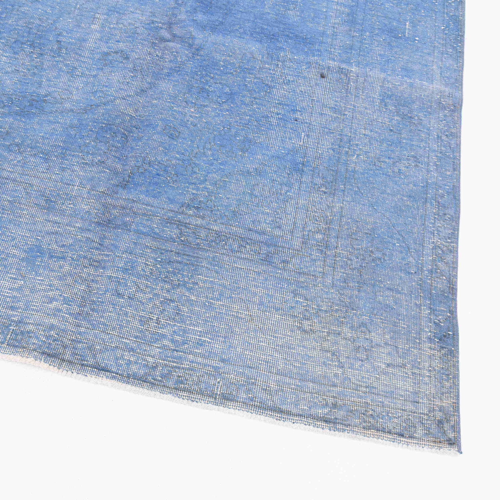 Handmade Vintage Carpet Wool on Cotton 93.3 x 132.3 Inches: Handmade Vintage Carpet Wool on Cotton 93.3 x 132.3 Inches This authentic handmade vintage carpet features a unique wool on cotton construction, showcasing exceptional craftsmanship. The double knots 