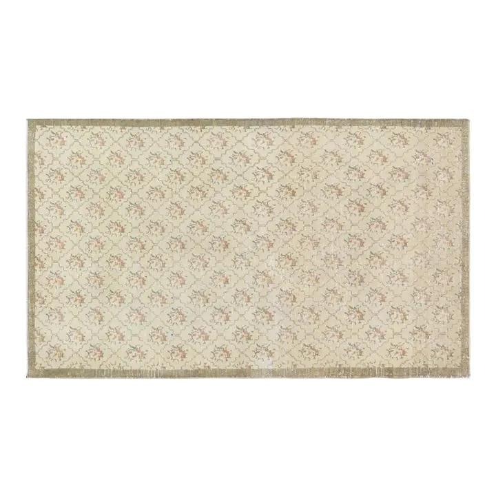 Anatolian Wool Area Rug Hand Knotted 4' x 6'9" Vintage Turkish: Anatolian Wool Area Rug Hand Knotted 4' x 6'9" Vintage Turkish This vintage Turkish Anatolian rug is hand-knotted from wool using traditional rug-making techniques. The rug blends timeless craftsmansh