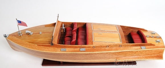 Chris Craft Runabout Model Display Replica with Brass Fittings (1 of 18)