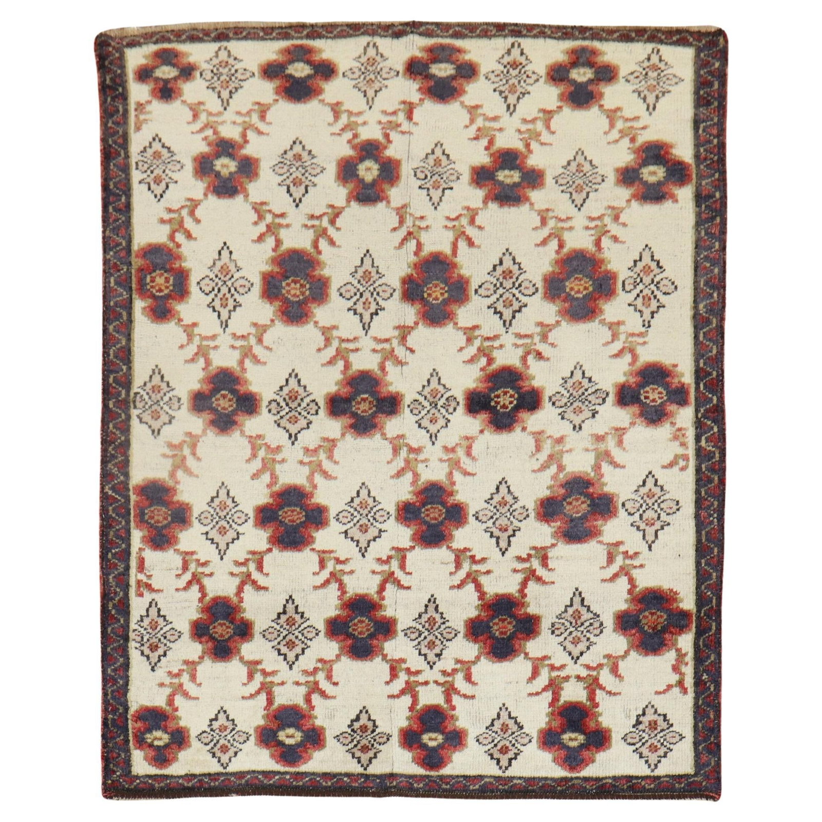 Ivory Mid-20th Century Turkish Konya Hand-Woven Wool Rug: Ivory Mid-20th Century Turkish Konya Hand-Woven Wool Rug Discover the charm of this Ivory Vintage Turkish Square Rug, a beautiful example of mid-20th century craftsmanship. Hand-woven in Turkey around