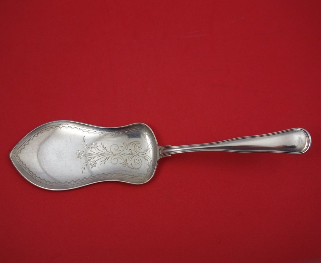 Vilhelm Sorensen Sterling Silver 10.5" Fish Server Old Danish Pattern: Vilhelm Sorensen Sterling Silver 10.5" Fish Server Old Danish Pattern This exquisite fish server features the elegant Old Danish pattern, crafted from high-quality sterling silver by Vilhelm Sorensen.