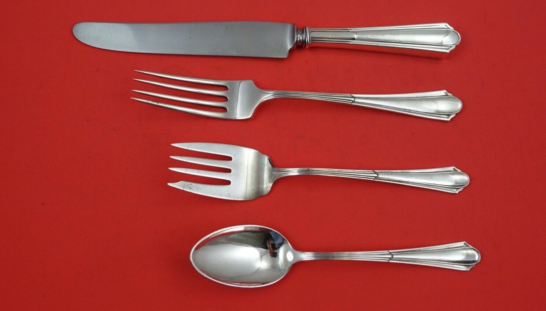 Whiting Dorothy Vernon Sterling Silver 4-Piece Place Setting (1 of 2)