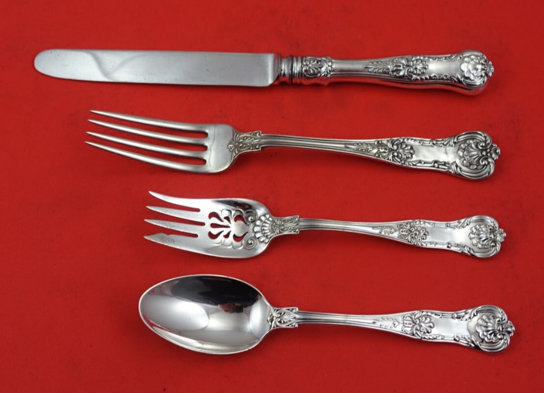 Gorham New Queens Sterling Silver 4-Piece Place Setting: Gorham New Queens Sterling Silver 4-Piece Place Setting Elevate your dining experience with this exquisite 4-piece place setting from the New Queens pattern by Gorham. Crafted from high-quality sterli