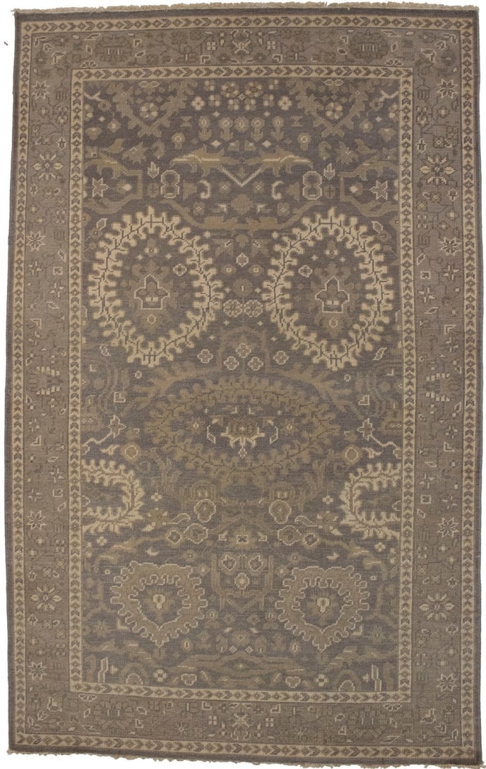 Handmade Brown Floral Oriental Rug 5'6 x 8'9 Transitional Wool Carpet: Handmade Brown Floral Oriental Rug 5'6 x 8'9 Transitional Wool Carpet Enhance your home with this exquisite Handmade Brown Floral Oriental Rug, perfect for transitional decor. Crafted in India, this a