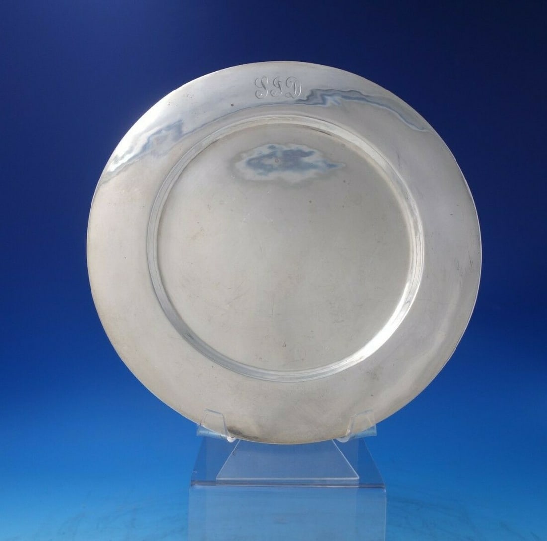Clemens Friedell Arts and Crafts Sterling Silver Charger 10 7/8" Monogrammed: Clemens Friedell Arts and Crafts Sterling Silver Charger 10 7/8" Monogrammed Discover a remarkable Sterling Silver Charger Plate from the Arts and Crafts movement, crafted by Clemens Friedell in Pasad