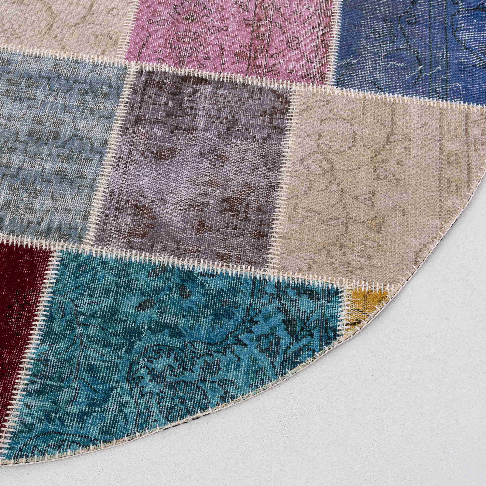 Authentic Handmade Round Patchwork Wool Carpet 98.4" - 2