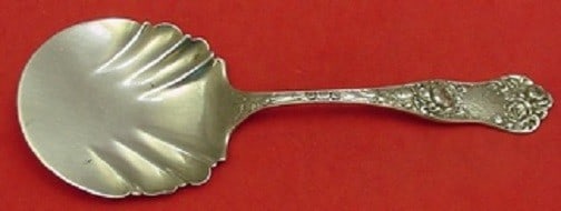 Shiebler American Beauty Sterling Silver Waffle Server 7 3/4 inches: Shiebler American Beauty Sterling Silver Waffle Server 7 3/4 inches This exquisite waffle server, measuring 7 3/4 inches, showcases the elegant American Beauty pattern by Shiebler, a renowned name in 