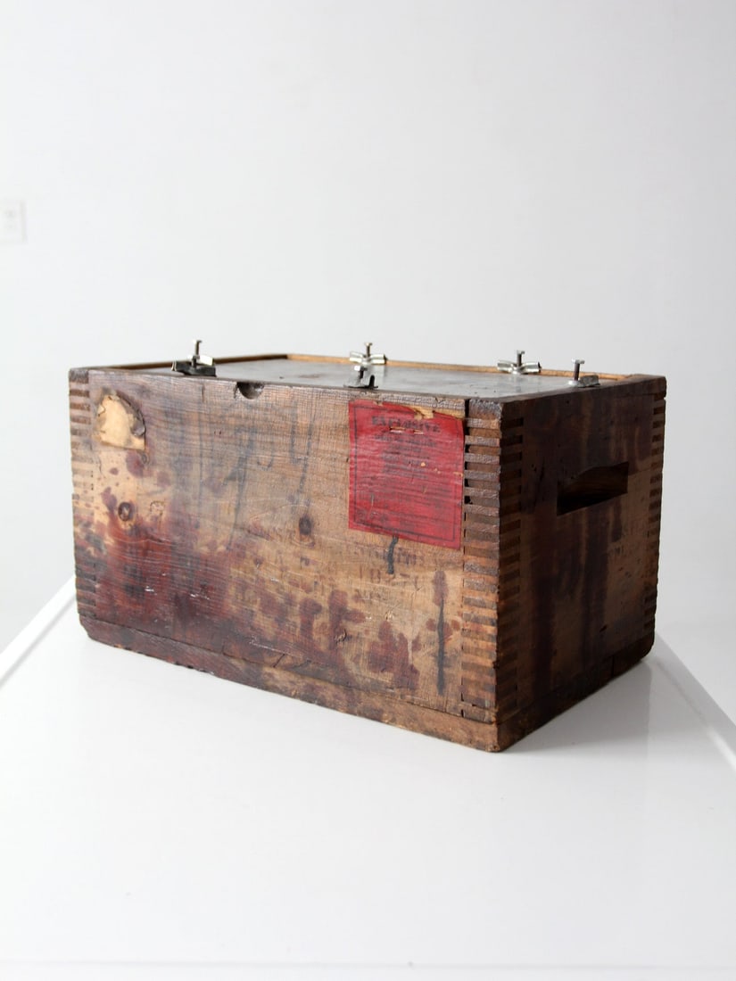 Early 20th Century Wooden Crate With Explosive Laboratory Label (1 of 12)