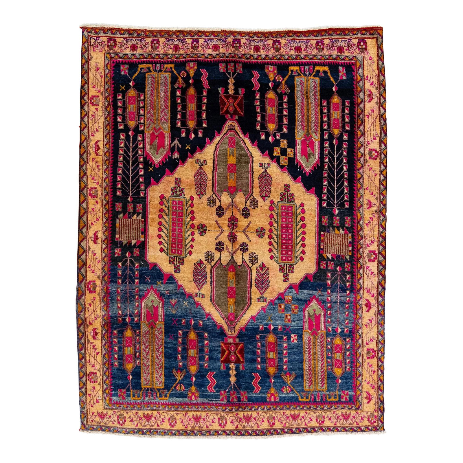 Vintage Persian Shiraz Hand-Knotted Wool Rug 6' x 8' Blue Tan Motif: Vintage Persian Shiraz Hand-Knotted Wool Rug 6' x 8' Blue Tan Motif This stunning Vintage Shiraz Persian Wool Rug features a beautifully hand-knotted design with a tan and navy blue field, adorned wit