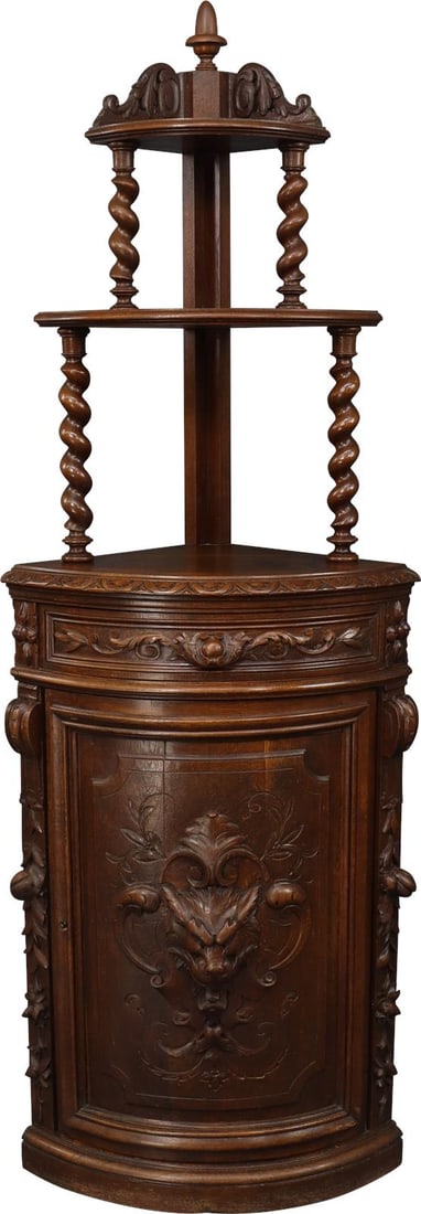 1880 Vintage French Oak Corner Cabinet Hunting Style: 1880 Vintage French Oak Corner Cabinet Hunting Style This exquisite 1880 Vintage French Oak Space-Saving Corner Cabinet showcases the unique Hunting Style, perfect for adding character to your home. C