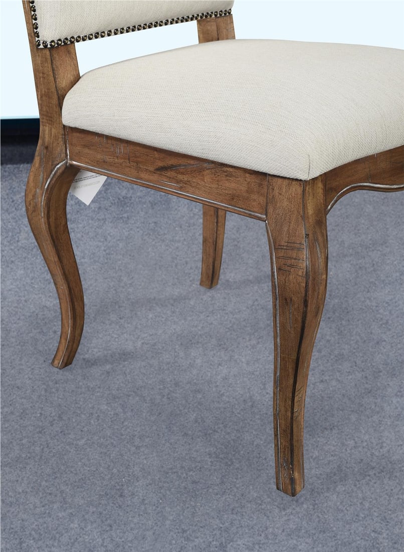 Carrollton Side Chair American-Made Mahogany Beachwood Finish: Carrollton Side Chair American-Made Mahogany Beachwood Finish Introducing the Carrollton Side Chair, a stunning example of American craftsmanship. This elegant side chair combines a sturdy mahogany fr