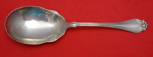 Dominick & Haff Century Sterling Silver Berry Spoon 9 1/8 Inch: Dominick & Haff Century Sterling Silver Berry Spoon 9 1/8 Inch This exquisite serving spoon is a Sterling Silver Berry Spoon from the renowned brand Dominick & Haff, crafted between 1900 and 1940. It 