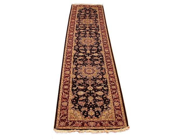 2'6 x 12' Black Handmade Sino Tabriz Runner Rug: 2'6 x 12' Black Handmade Sino Tabriz Runner Rug Free continental US Shipping Introducing the exquisite 2.6 x 12 Black Handmade Traditional Design Sino Tabriz rug, a perfect blend of luxury and eleganc