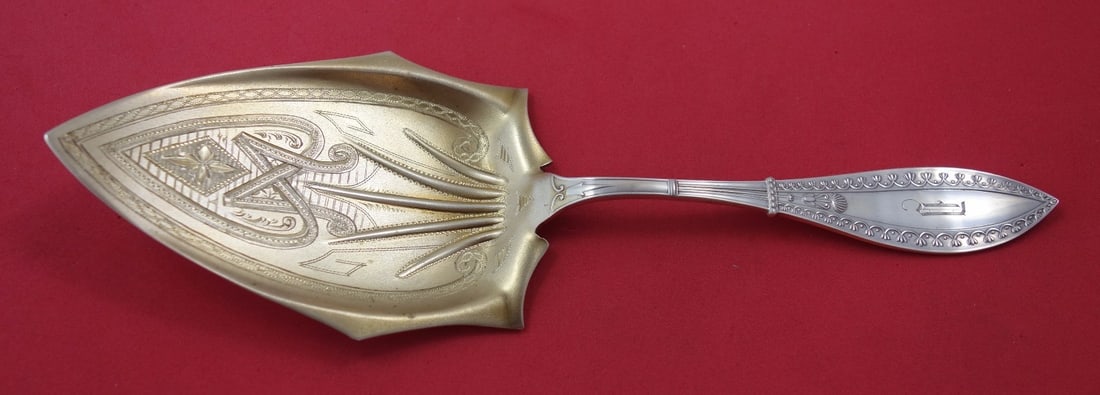 Schulz & Fischer Olympic Sterling Silver Pie Server Gold Washed 9 1/4 Inch: Schulz & Fischer Olympic Sterling Silver Pie Server Gold Washed 9 1/4 Inch Introducing the Olympic pie server by Schulz & Fischer, a stunning piece of history dating from 1850 to 1899. This exquisite 
