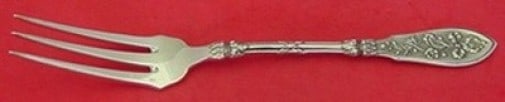 Henin & Cie Grand Cru Sterling Silver Dinner Fork 8 5/8": Henin & Cie Grand Cru Sterling Silver Dinner Fork 8 5/8" This exquisite dinner fork is crafted from sterling silver and features the elegant Grand Cru pattern by Henin & Cie. Measuring 8 5/8 inches in