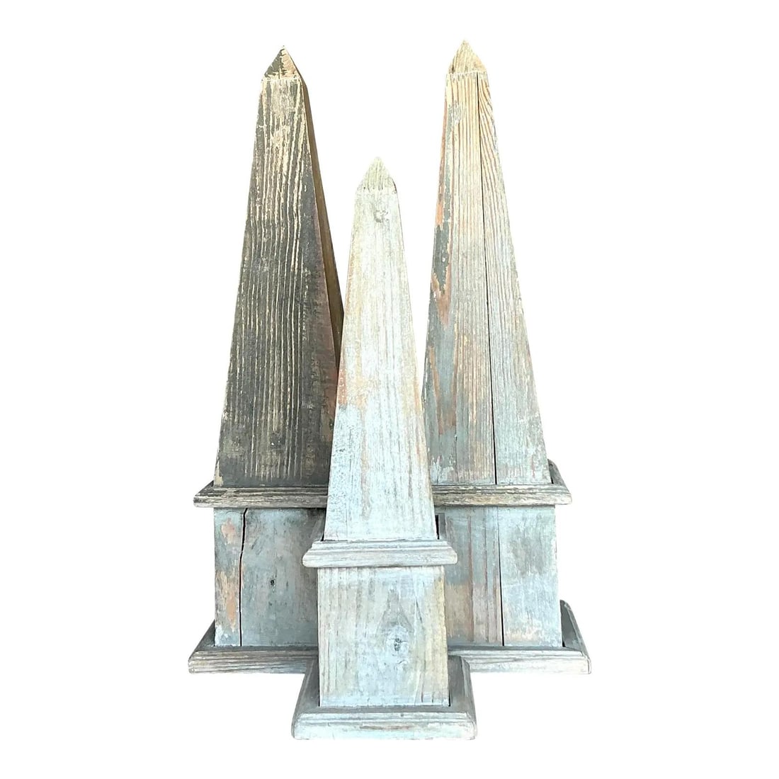 Set of 3 Vintage Patinated Wood Obelisks for Elegant Decor: Set of 3 Vintage Patinated Wood Obelisks for Elegant Decor Enhance your decor with this stunning set of three vintage wooden obelisks that exemplify the charm of the Grand Tour era. Crafted from solid