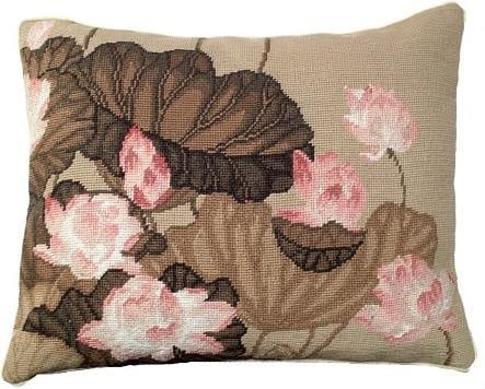 Handmade Wool Floral Pillow 16x20 Arts and Crafts Style: Handmade Wool Floral Pillow 16x20 Arts and Crafts Style This elegant floral wool pillow is a stunning addition to any home decor. Crafted with care, it features a beautiful beige background adorned wi