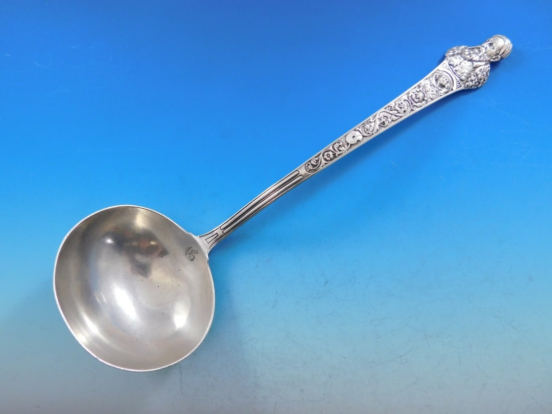 Gorham Old Masters Sterling Silver Soup Ladle Goldwashed 11.5 Vintage: Gorham Old Masters Sterling Silver Soup Ladle Goldwashed 11.5 Vintage This exquisite soup ladle, crafted by Gorham in the renowned Old Masters pattern, showcases the artistry of the 19th century. Meas