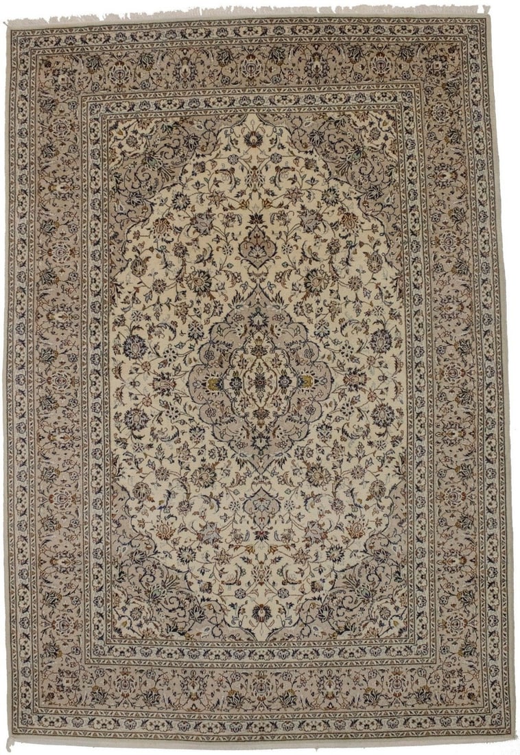 8x12 Hand-Knotted Wool Area Rug Vintage Floral Pattern Western Asia: 8x12 Hand-Knotted Wool Area Rug Vintage Floral Pattern Western Asia This handmade vintage Oriental area rug features a large 8'0" x 11'10" rectangle shape with a traditional floral pattern in beige, c