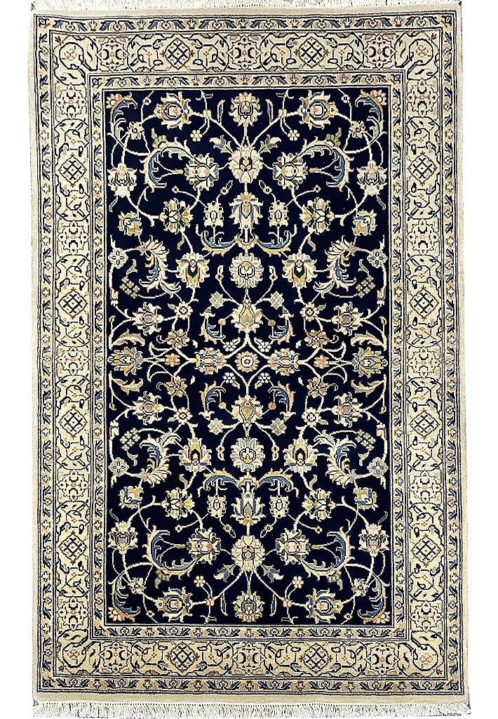 Handmade India Nain Area Rug 4' x 6.1' Premium Wool (1 of 9)