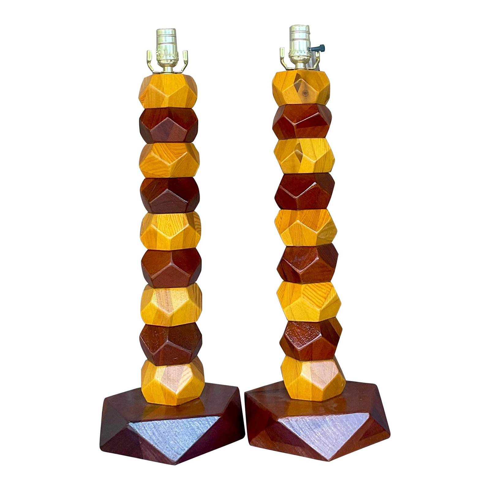 Vintage Boho Pair of Stacked Wood Block Lamps in Chestnut: Vintage Boho Pair of Stacked Wood Block Lamps in Chestnut Illuminate your space with this stunning pair of vintage Boho table lamps. Each lamp features a chic design composed of stacked faceted wood b