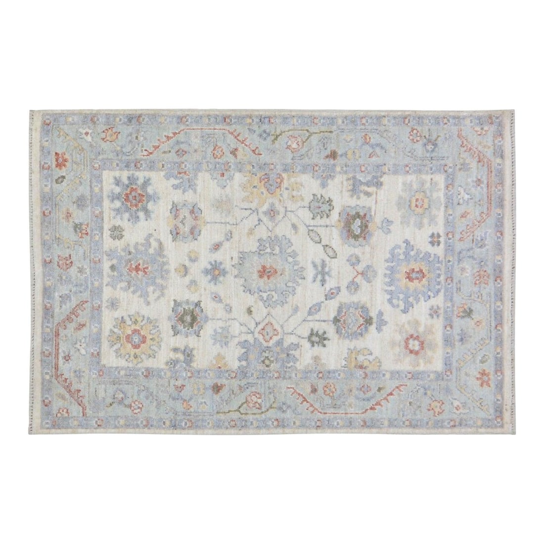 4'x6' Wool Area Rug in Turkish Oushak Design Hand Knotted: 4'x6' Wool Area Rug in Turkish Oushak Design Hand Knotted This Turkish Oushak hand-knotted wool rug showcases traditional craftsmanship with a modern design sensibility. Its rich texture and soft wool