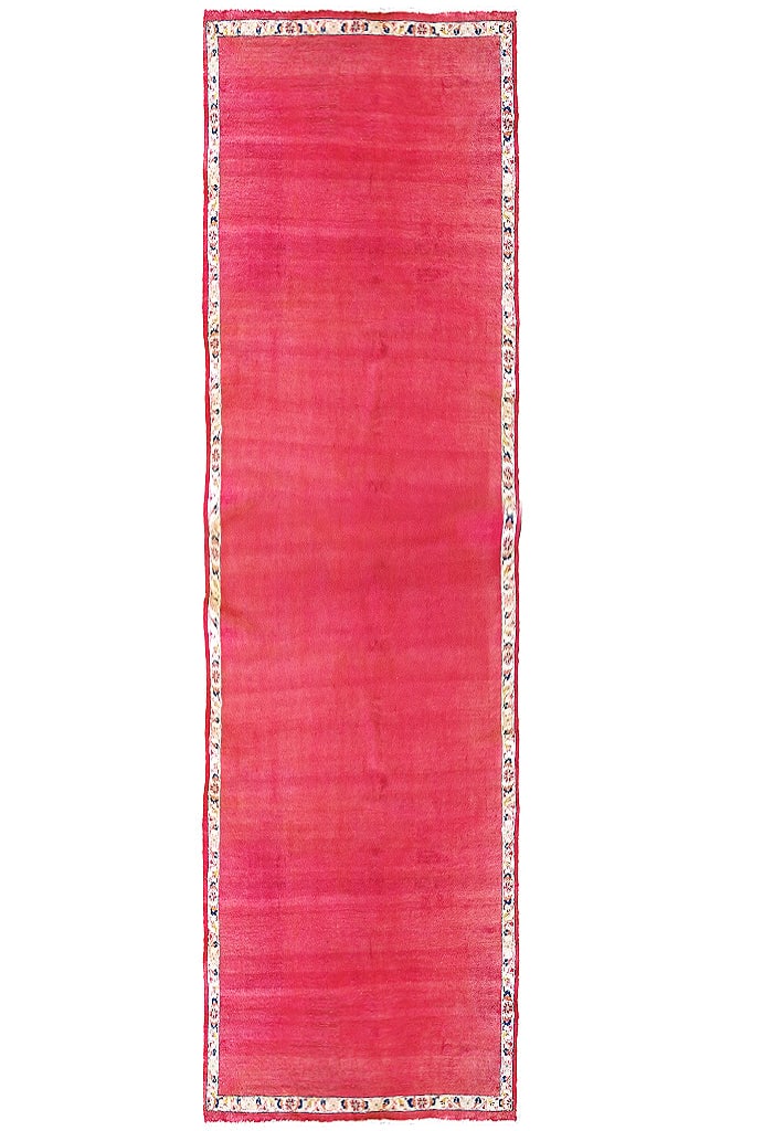 Persian Runner 4.7 x 12.7 Red Handwoven Area Rug Transitional Design: Persian Runner 4.7 x 12.7 Red Handwoven Area Rug Transitional Design Free continental US Shipping Enhance your home with the stunning 4.7' x 12.7' Wide Persian Runner in a rich plain red hue. This han