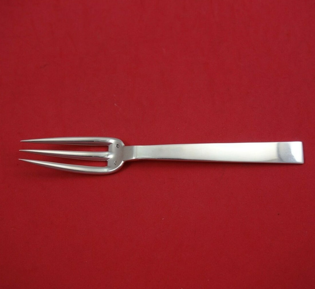 Puiforcat Antibes Sterling Silver Vintage Salad Fork 3-Tine 6 3/4": Puiforcat Antibes Sterling Silver Vintage Salad Fork 3-Tine 6 3/4" This elegant Antibes salad fork by Puiforcat features a classic 3-tine design and measures 6 3/4 inches in length. Crafted from sterl