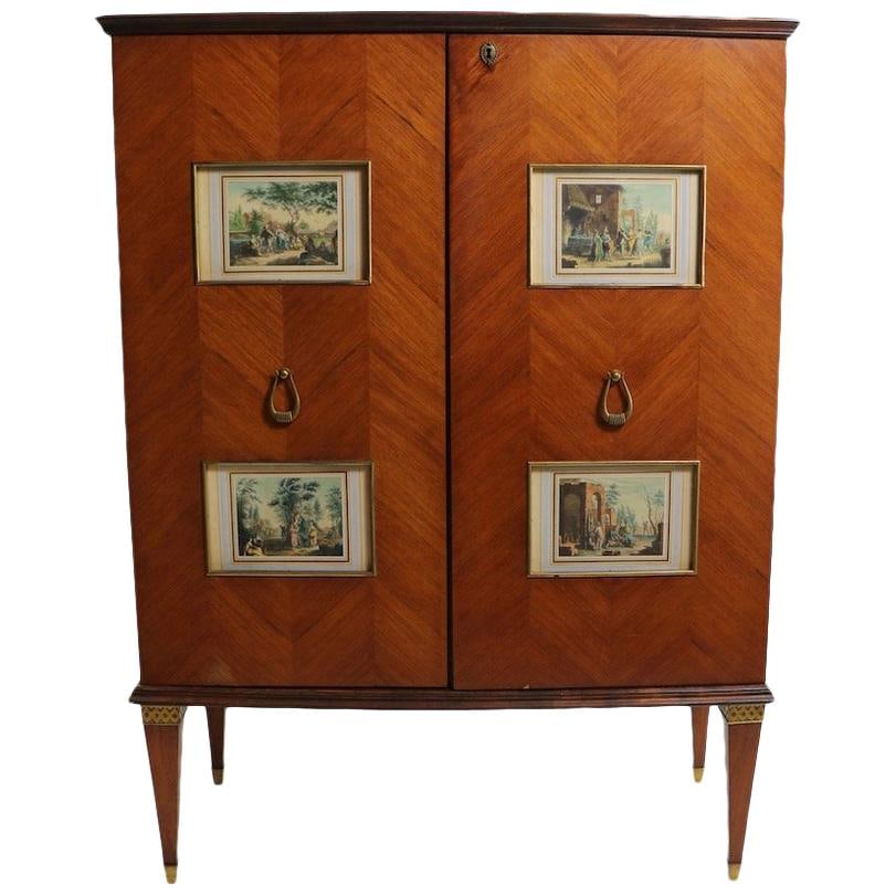 Vintage Mahogany Bar Cabinet by Paolo Buffa Italy 1950s: Vintage Mahogany Bar Cabinet by Paolo Buffa Italy 1950s This exquisite free standing cabinet bar, designed by Paolo Buffa, showcases fine mahogany craftsmanship from Italy, circa 1950s. The cabinet fe