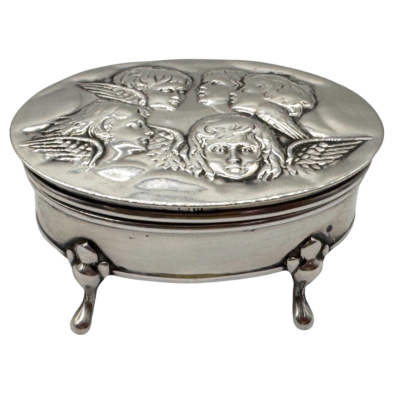 Edwardian Sterling Silver Trinket Box with Raphael Angels 1912 (1 of 12)