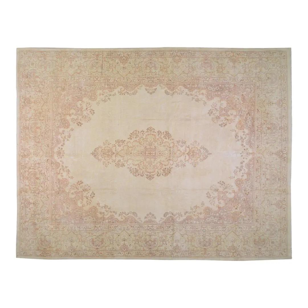 Vintage Anatolian Wool Hand Knotted Rug 11'8x15'5: Vintage Anatolian Wool Hand Knotted Rug 11'8x15'5 This vintage Turkish Anatolian rug is expertly hand-knotted from wool, showcasing traditional craftsmanship combined with a modern design sensibility.