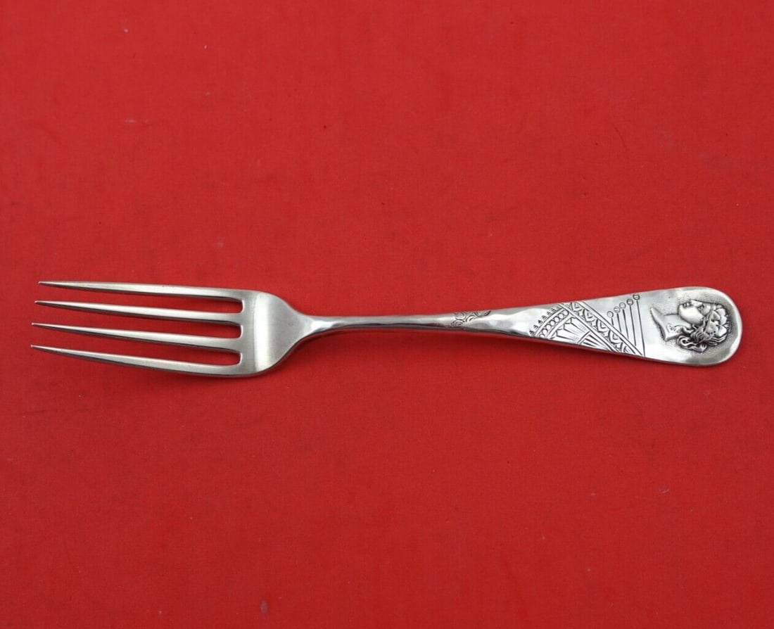 Shiebler Sterling Silver Dinner Fork Medallion Etruscan Homeric with Maiden 7.25": Shiebler Sterling Silver Dinner Fork Medallion Etruscan Homeric with Maiden 7.25" This exquisite dinner fork, crafted by Shiebler, showcases the intricate Medallion pattern, also known as Etruscan or 