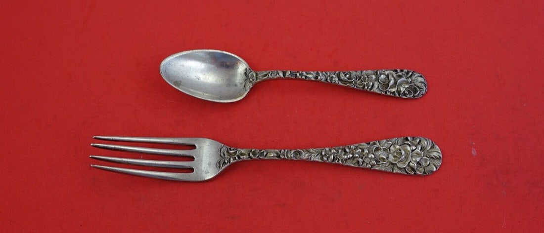 Stieff Princess Sterling Silver 2pc Junior Set Fork Spoon 1917: Stieff Princess Sterling Silver 2pc Junior Set Fork Spoon 1917 This elegant 2-piece junior set features a fork measuring 6 1/8" and a spoon measuring 5", both crafted in the exquisite Princess pattern