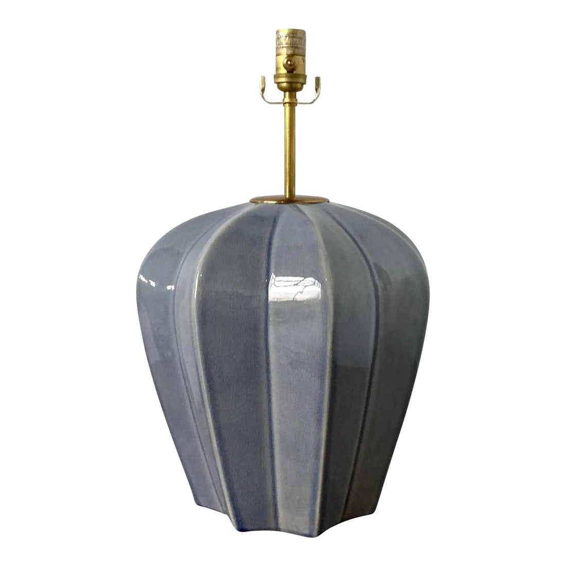 Periwinkle Melon Shape Table Lamp by Visual Comfort Pierrepont Collection: Periwinkle Melon Shape Table Lamp by Visual Comfort Pierrepont Collection The Visual Comfort "Pierrepont" table lamp features a sculptural melon-shaped ceramic base with deep architectural ribbing and