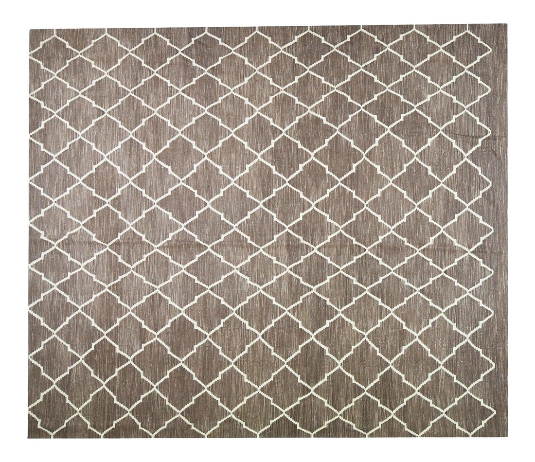 Moroccan Kilim Rug Organic Wool Handwoven 8'2" x 9'7" Brown: Moroccan Kilim Rug Organic Wool Handwoven 8'2" x 9'7" Brown This vintage Moroccan kilim is hand-woven from organic wool and features natural colors with a fine weave. The rug showcases a modern design
