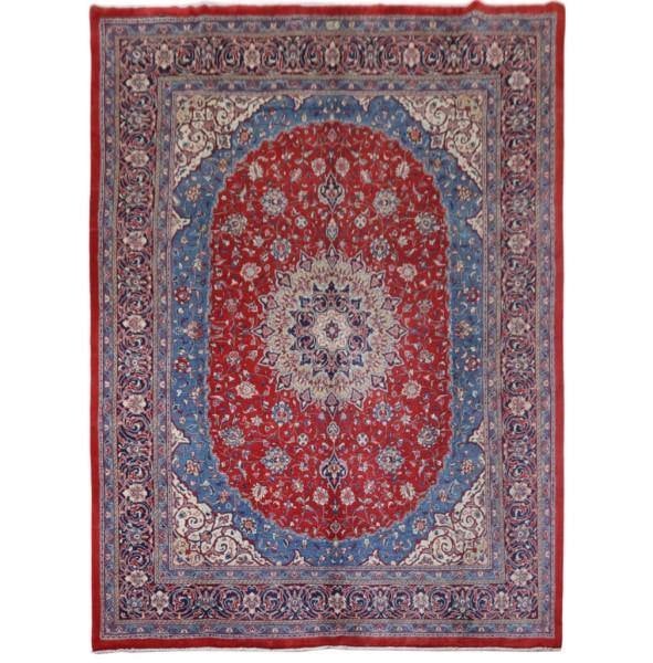 Handmade Persian Sarouk Rug 9'10 x 13'5 Signed Premium Wool: Handmade Persian Sarouk Rug 9'10 x 13'5 Signed Premium Wool Free continental US Shipping Elevate your living space with this exquisite 9' 10" x 13' 5" Handmade Persian Traditional Signed Sarouk Rug. H