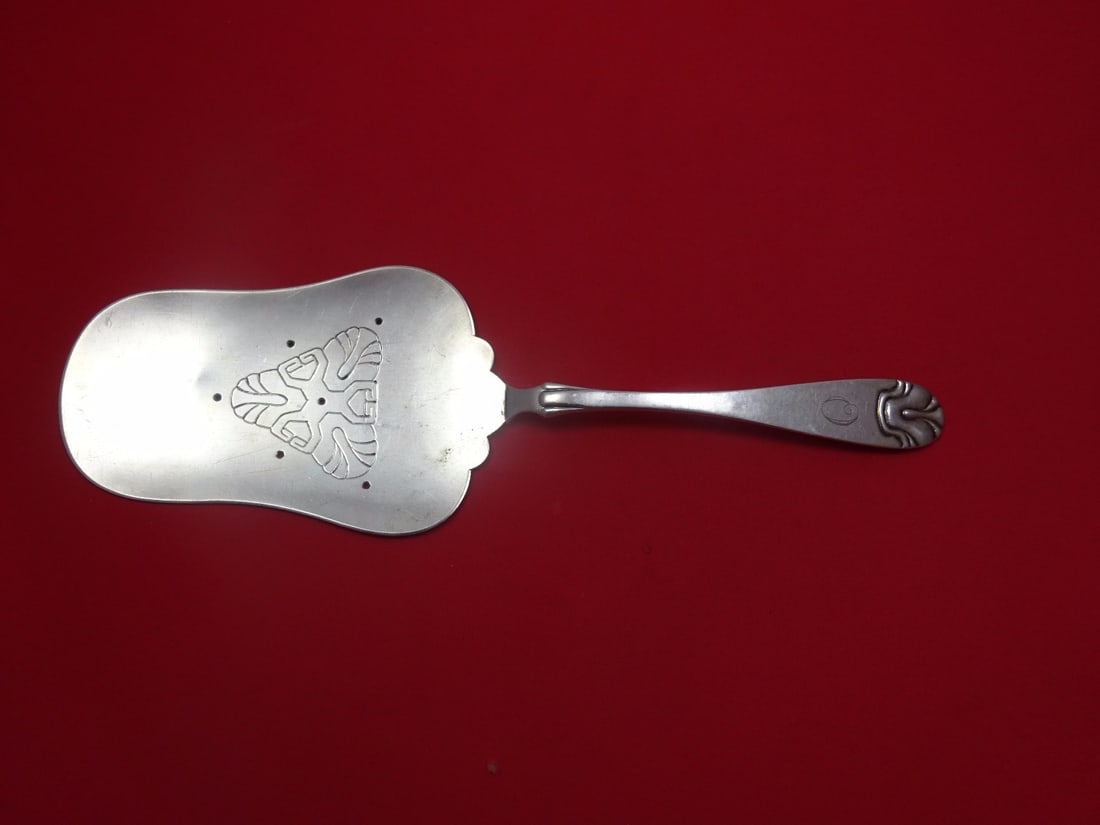 J. Tostrup Hammered Shells Sterling Silver Fish Server 10 3/4": J. Tostrup Hammered Shells Sterling Silver Fish Server 10 3/4" Presenting a stunning fish server crafted from Sterling Silver, featuring the unique Hammered Shells pattern, also known as Hamret Skjell