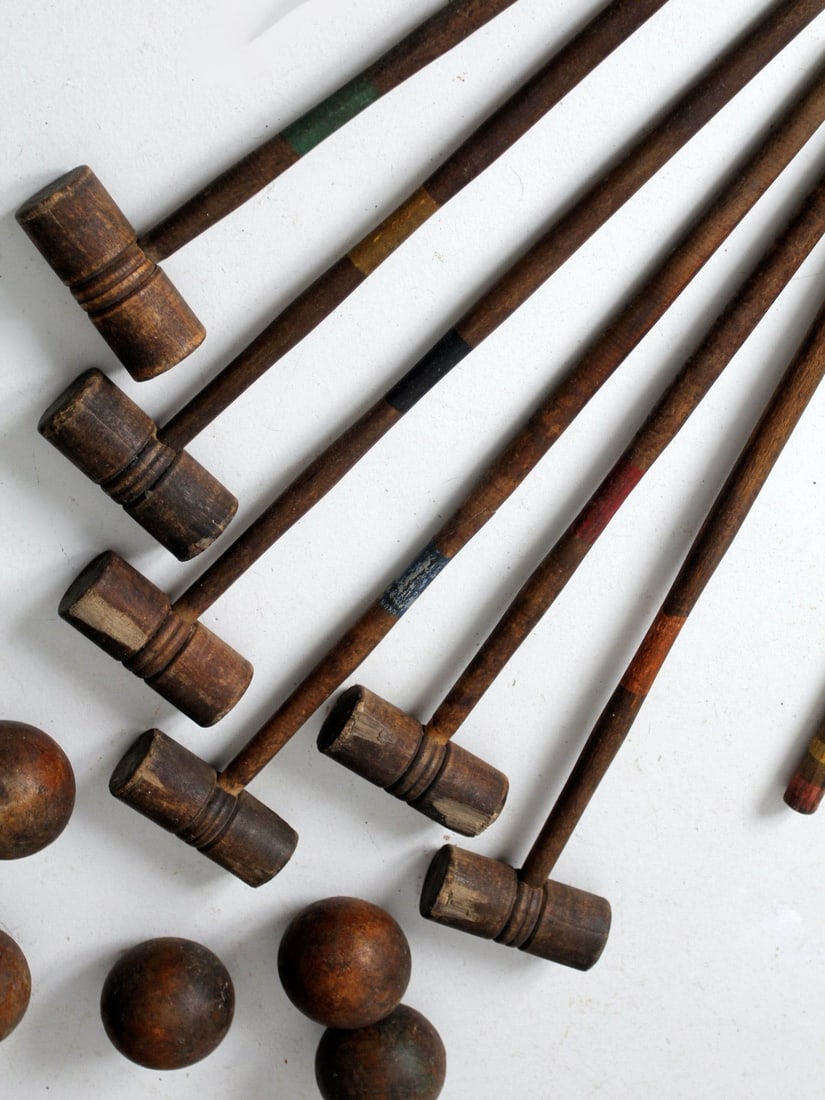 Vintage 20th Century Eclipse Croquet Set with 6 Mallets and Box (1 of 10)