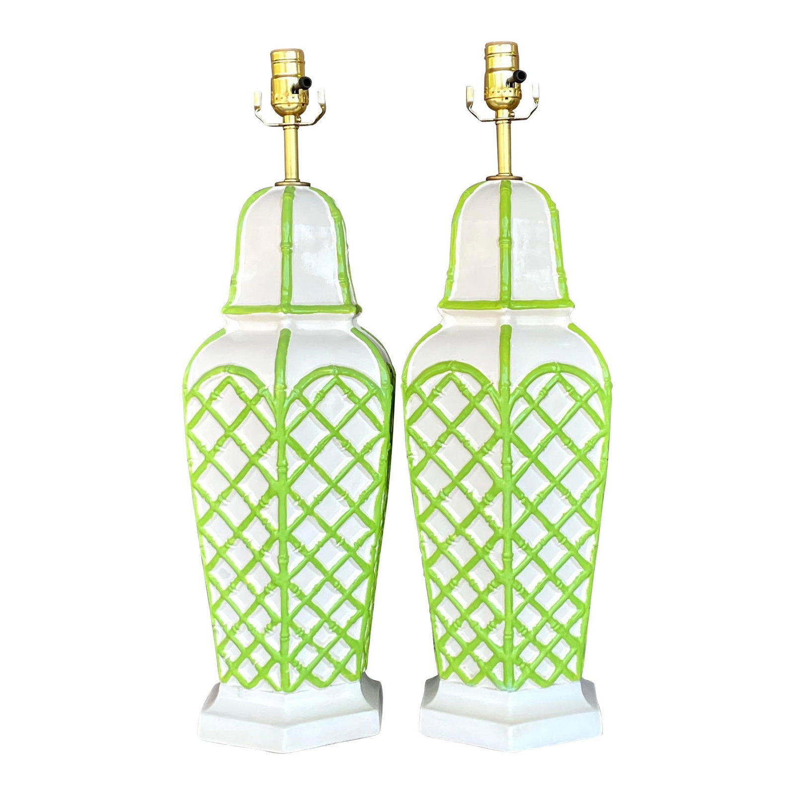 Pair of Vintage Bamboo Trellis Glazed Ceramic Lamps: Pair of Vintage Bamboo Trellis Glazed Ceramic Lamps Enhance your coastal decor with this stunning pair of vintage bamboo trellis glazed ceramic lamps. Designed with a nod to seaside charm, these lamps