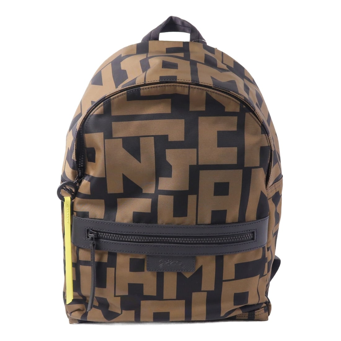 Longchamp Brown Nylon Rucksack Backpack: Longchamp Brown Nylon Rucksack Backpack Longchamp rucksack backpack in brown nylon with a versatile, everyday design. This women's bag is listed in very good condition and offers a practical silhouett