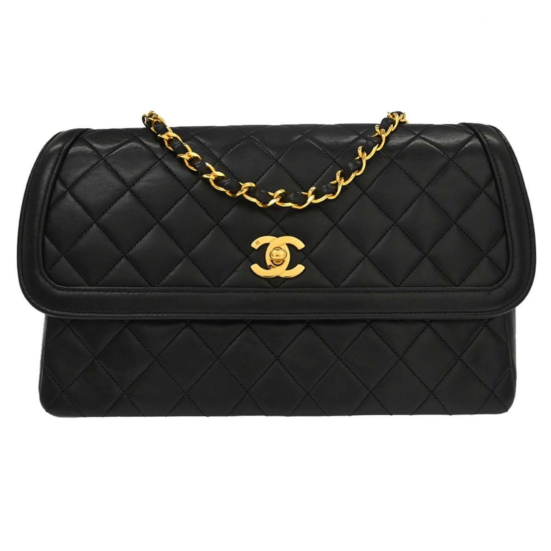 CHANEL Straight Flap Shoulder Bag in Black Lambskin: CHANEL Straight Flap Shoulder Bag in Black Lambskin Chanel Straight Flap Shoulder Bag in black lambskin with a turn-lock closure and leather lining. This medium shoulder bag is made in France and incl