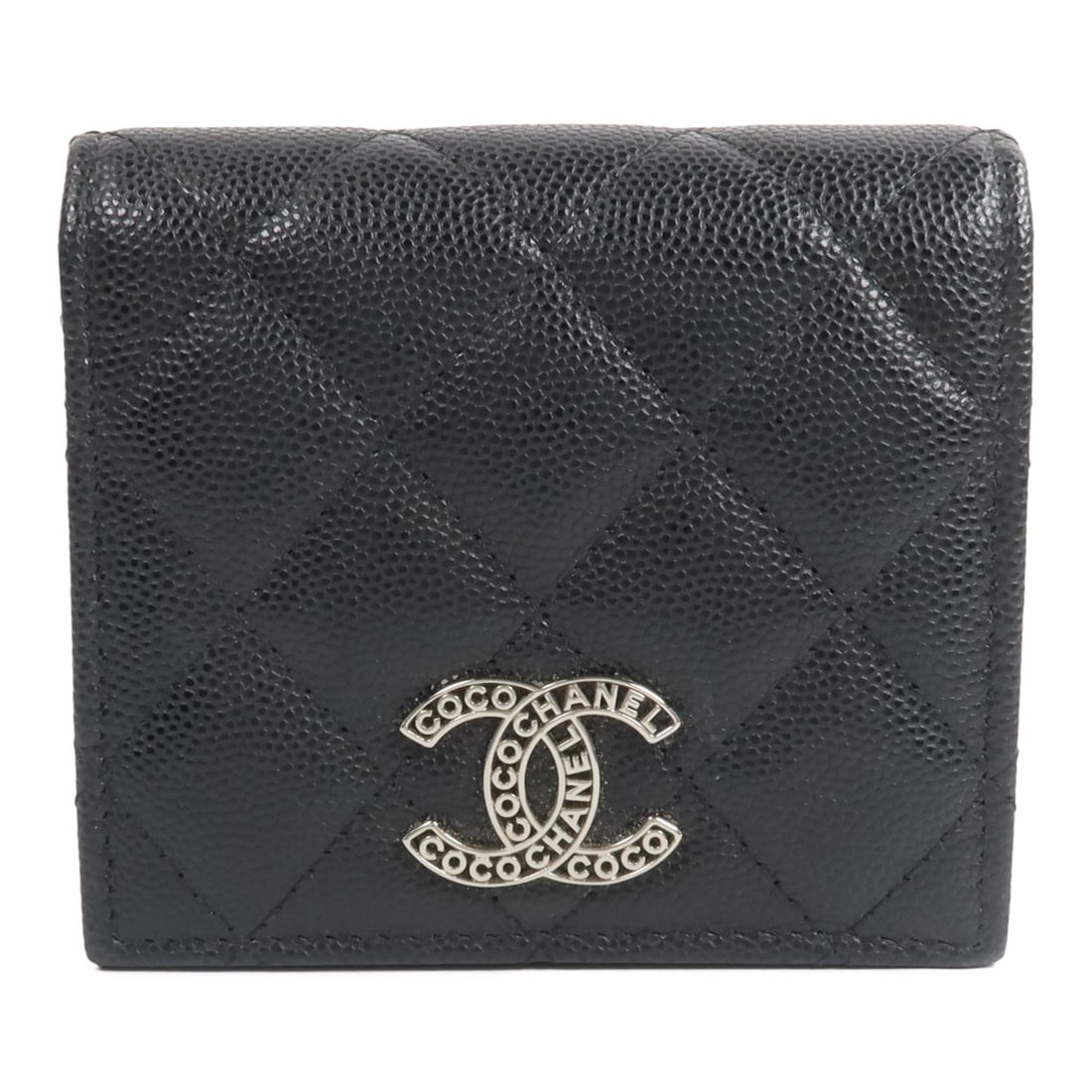 CHANEL CC black calfskin bi fold wallet: CHANEL CC black calfskin bi fold wallet Chanel bi-fold wallet in black calfskin leather with the signature CC design. Made in France, this women's wallet shows reasonable wear and tear consistent with